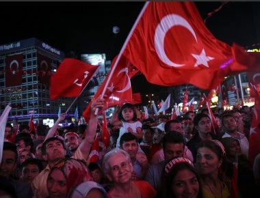 Απειλές Ρ.Τ.Ερντογάν προς Ελλάδα: «Δεν θα ξεχάσουμε όσους προστάτεψαν τους πραξικοπηματίες»